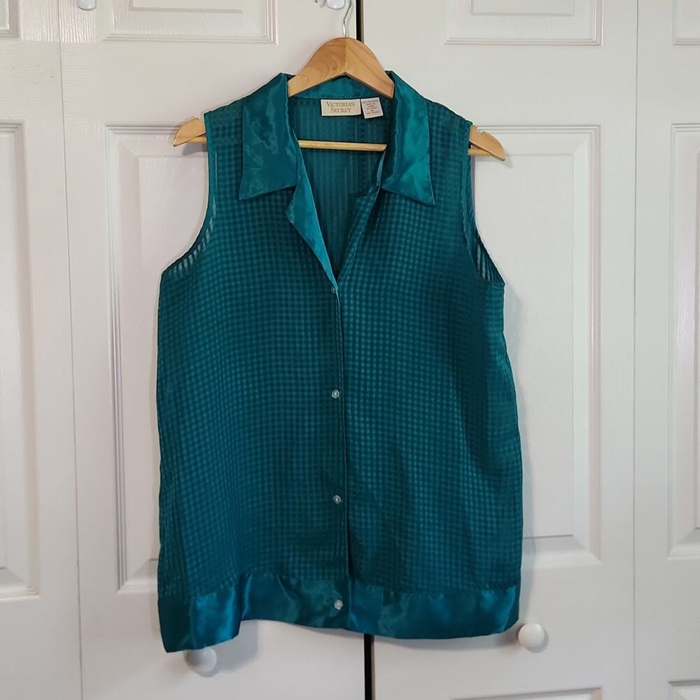 Vintage Victoria's‎ Secret Women's Green Sleeveless Button Front Pajama Top Med